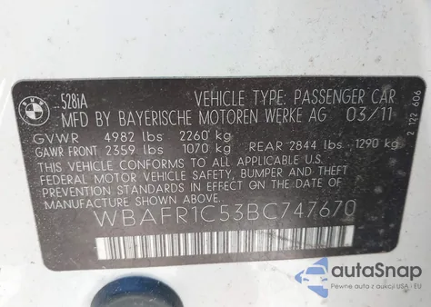 2011 BMW 528I z USA, uszkodzony, nr VIN WBAFR1C53BC747670